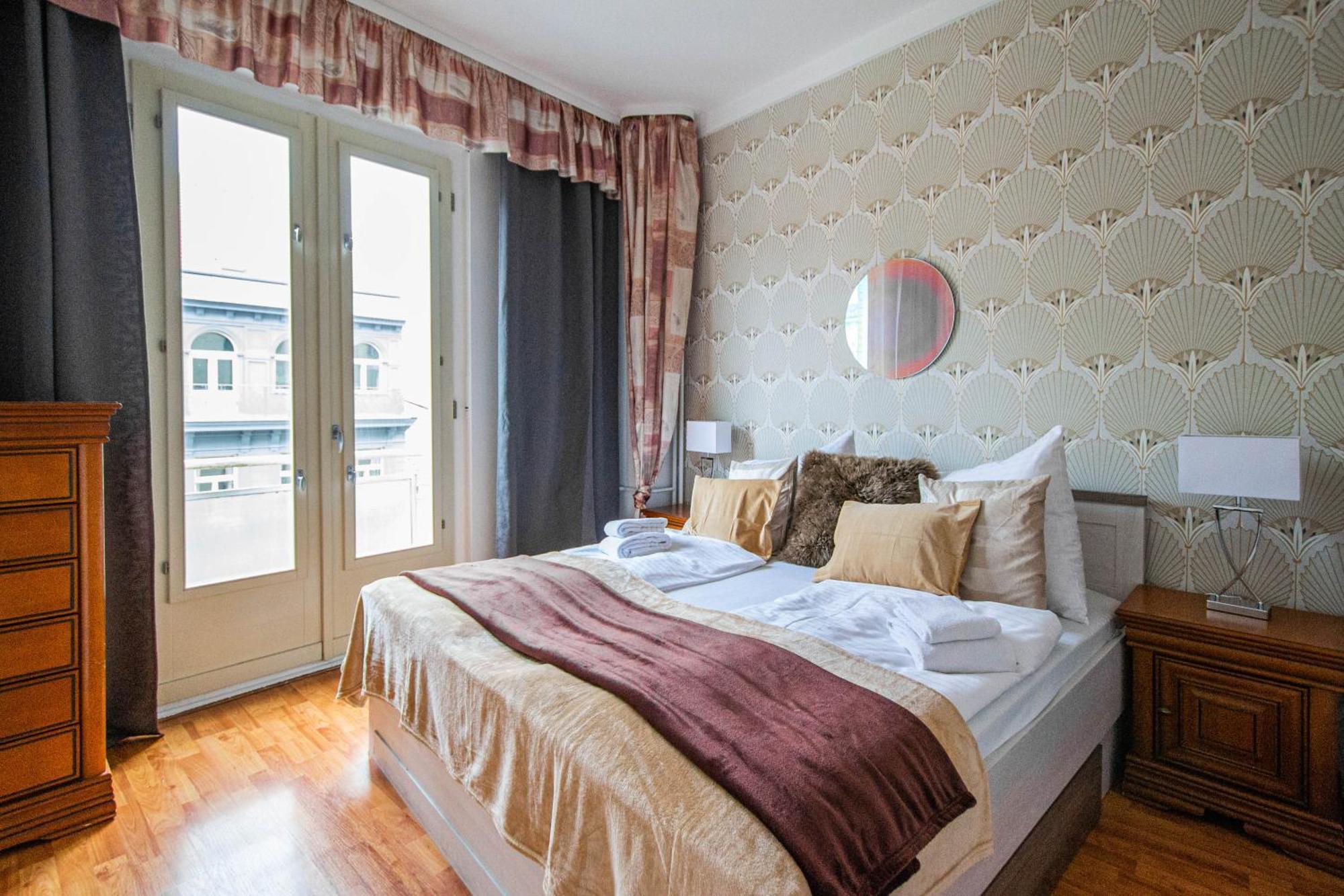 Main Prague Square Apartments Sauna And Fireplace Extérieur photo