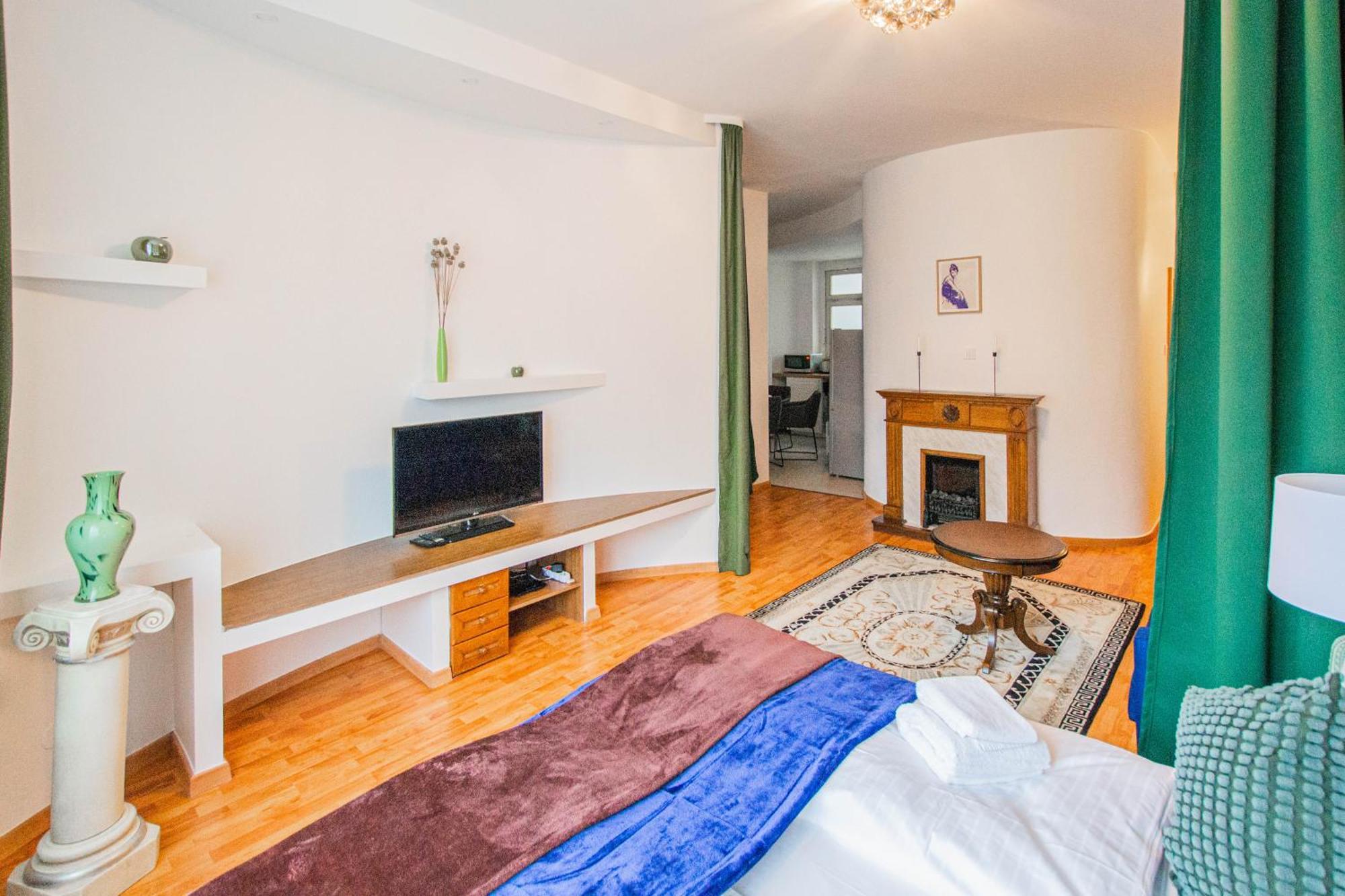 Main Prague Square Apartments Sauna And Fireplace Extérieur photo